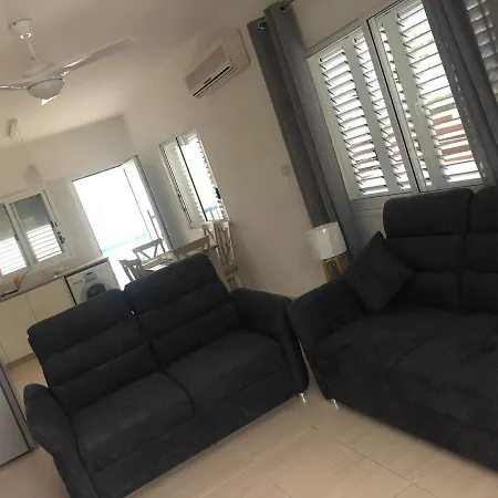 Appartement Paros Gardens, Universal